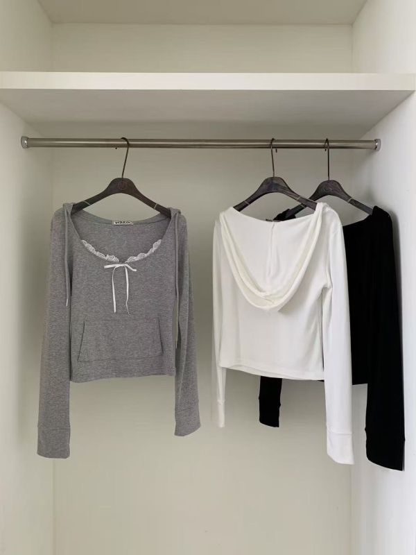 連帽蕾絲綁帶蝴蝶結長袖上衣 