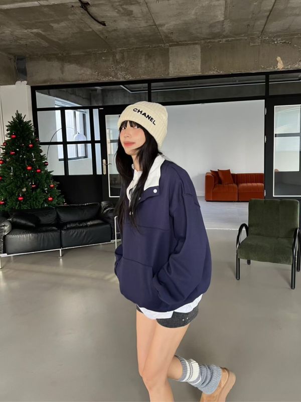 立領寬鬆休閒上衣 