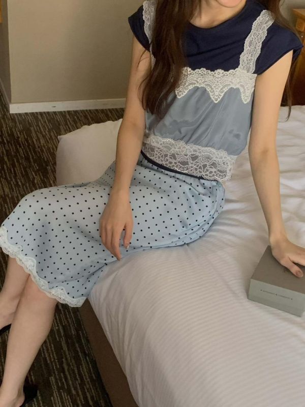 波點鬆緊腰半身裙 