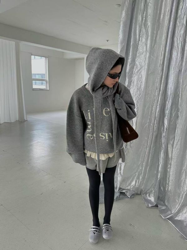 字母寬鬆針織毛衣 