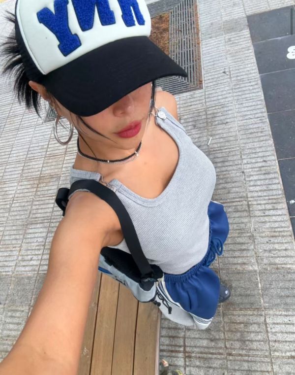 金屬扣螺紋背心 