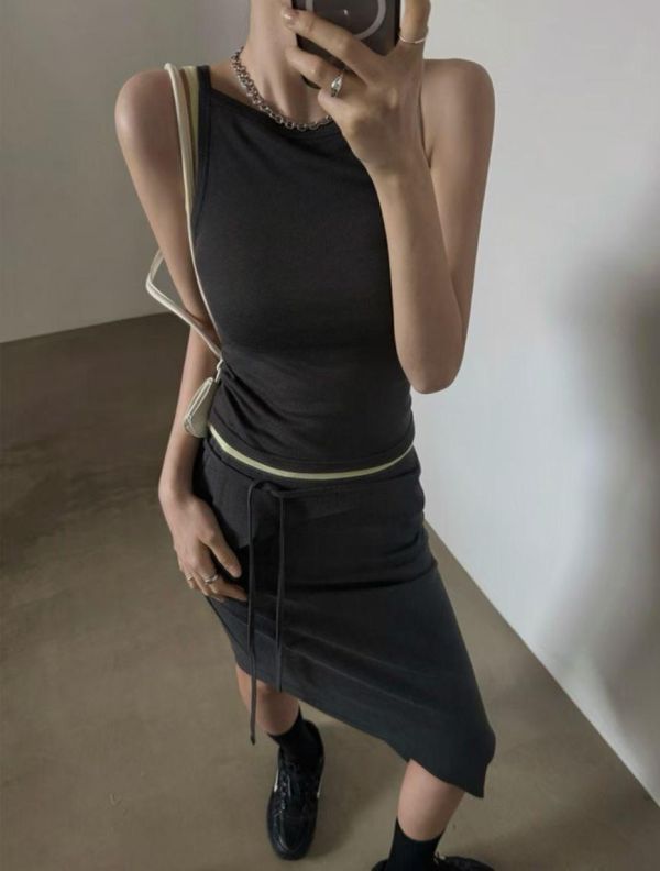 撞色假兩件背心 