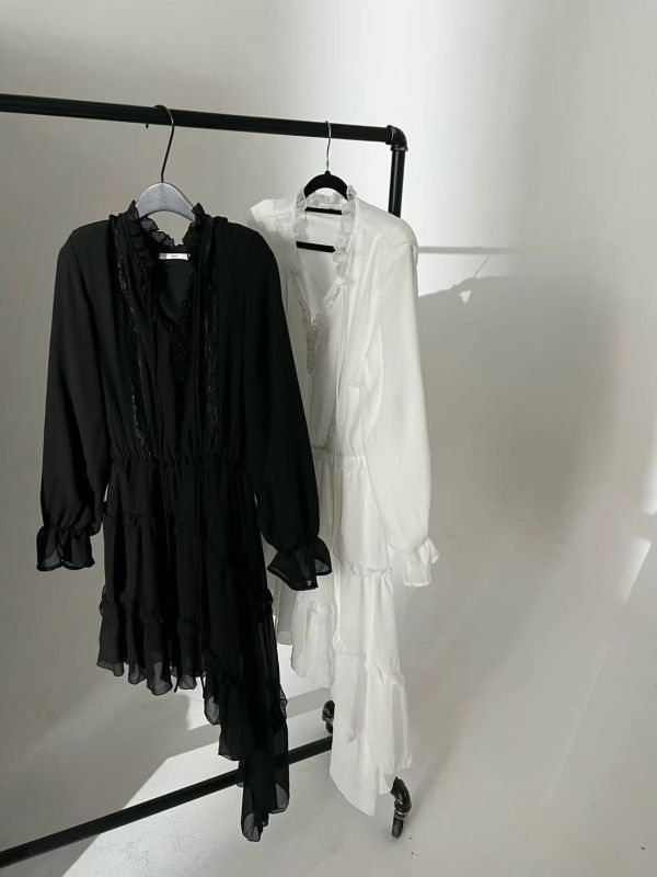 花邊斜邊襯衫洋裝 