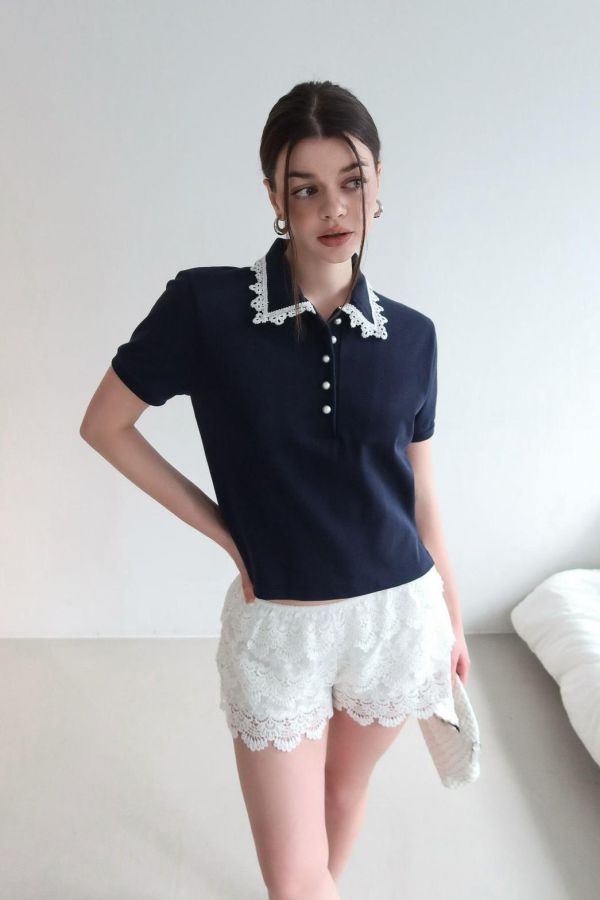 縷空雕花蕾絲短褲 