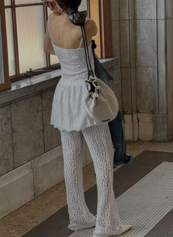 全蕾絲細肩短洋裝/半透膚蕾絲長褲 
