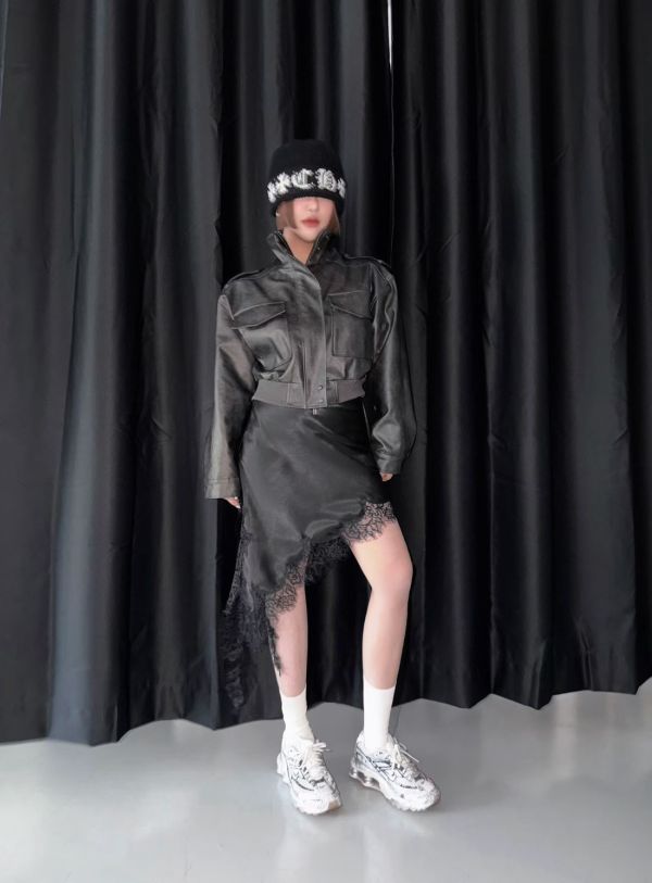 蕾絲花邊緞面裙 