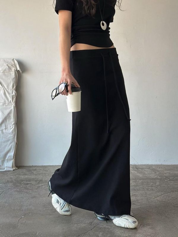 純色高腰抽繩長裙 