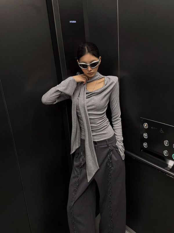 綁帶堆堆感上衣 