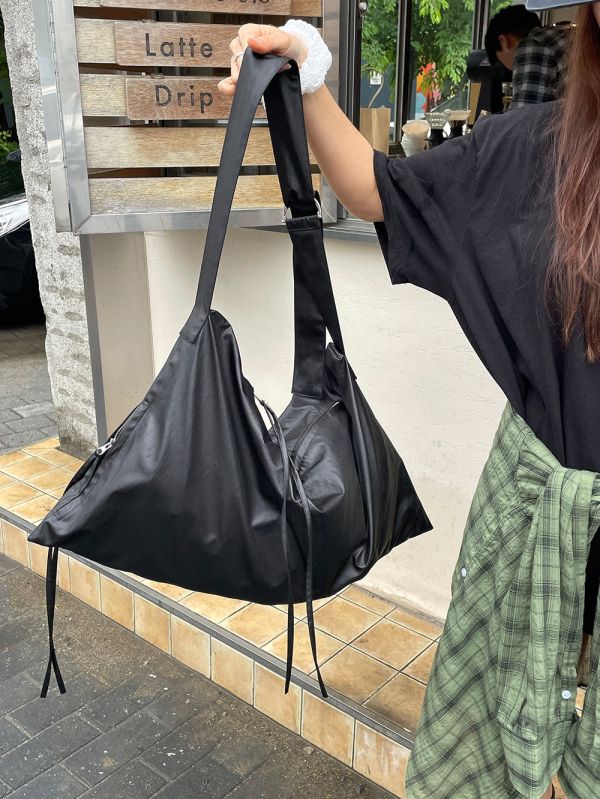 大容量光澤感單間托特包 