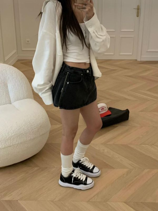 側拉鍊迷你牛仔短褲裙 