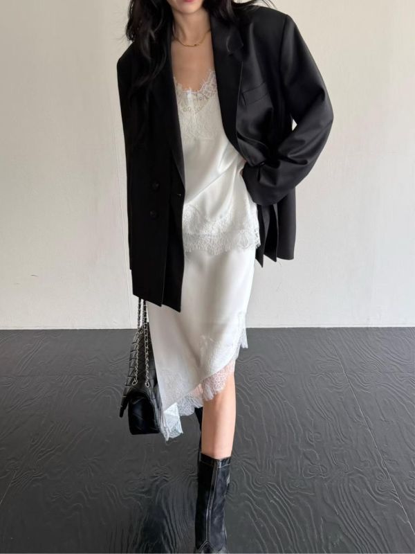 時髦挺版蕾絲背心 