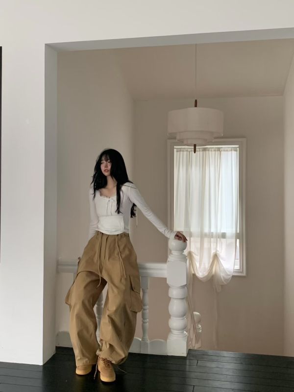 連帽蕾絲綁帶蝴蝶結長袖上衣 