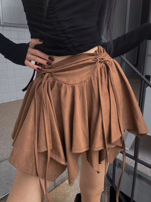不規則麂皮顯瘦短褲裙 