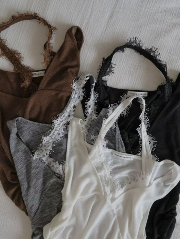 繞脖蕾絲假兩件背心 