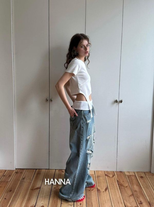 褲頭反摺多破損刷色牛仔褲 