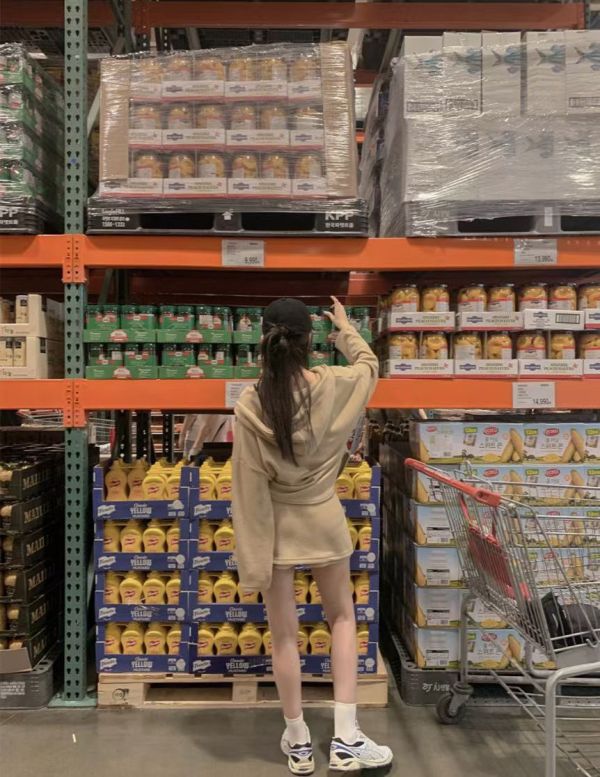 連帽下擺圓弧上衣+假兩件短褲裙Set 