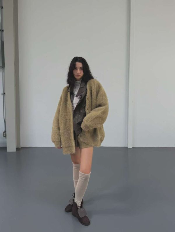 毛絨絨寬鬆罩衫/毛絨短褲 