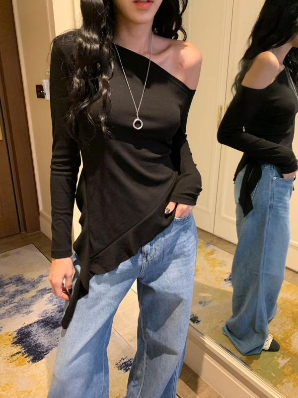 斜肩荷葉下擺彈力造型長T 