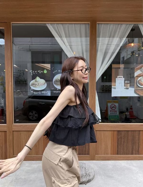 荷葉雙層拚紗背心上衣 