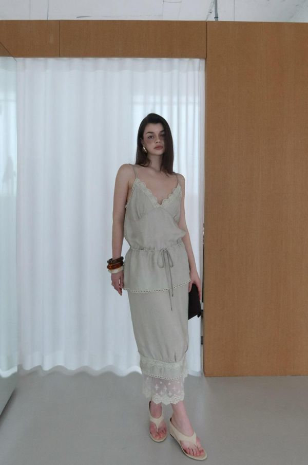 花邊蕾絲直筒裙 