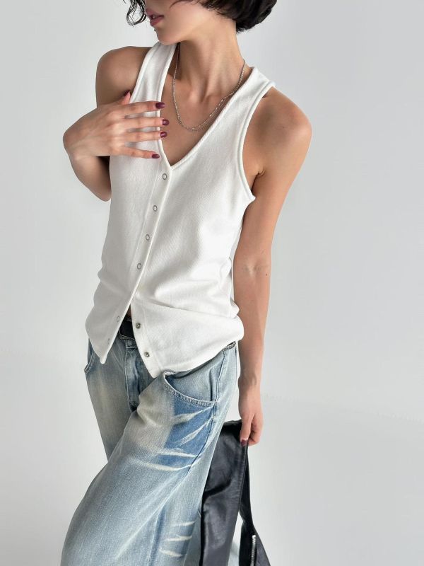 基本款顯瘦背心 