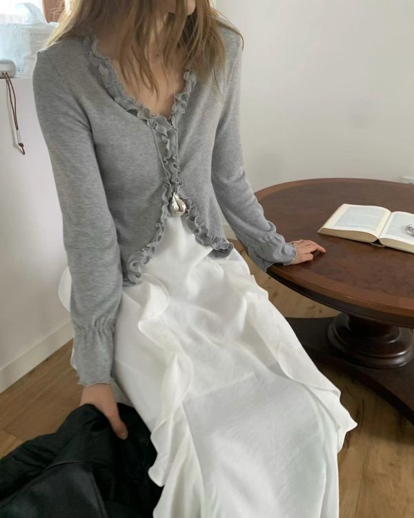 桃心領不規則裙襬細肩洋裝 