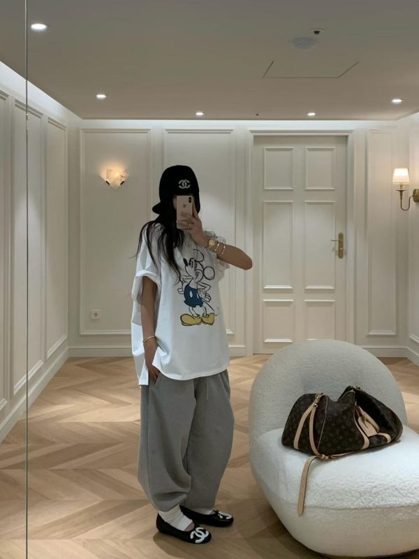 手繪風米奇寬鬆上衣 