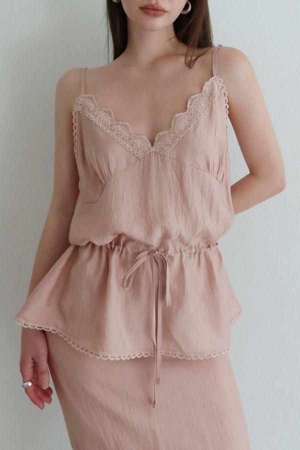 V領花邊抽繩背心 