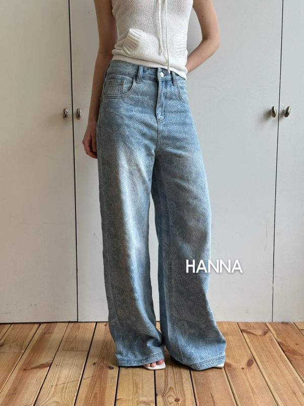 亮鑽蕾絲花牛仔長褲 