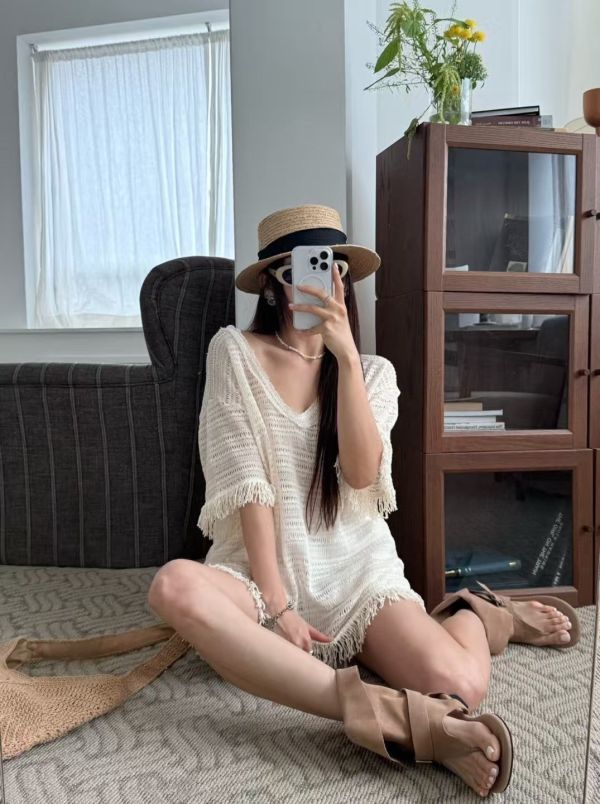勾織棉流蘇V領寬鬆短洋裝上衣 