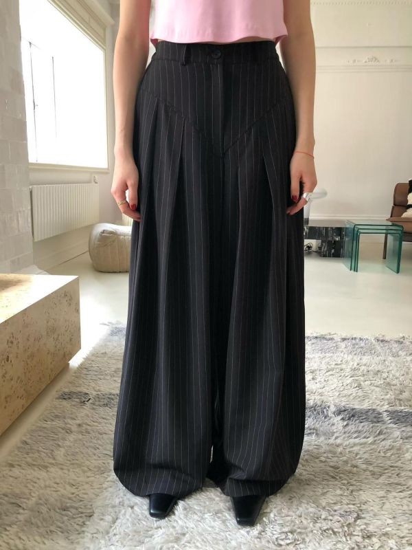 長腿落地寬版西裝長褲 