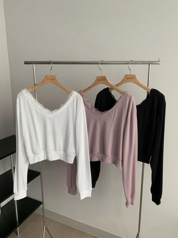 蕾絲棉質短版上衣 