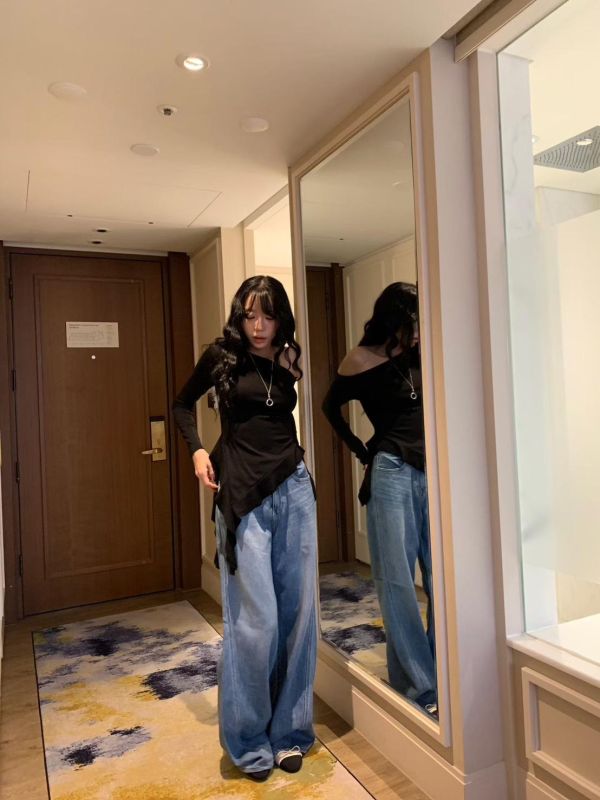 斜肩荷葉下擺彈力造型長T 