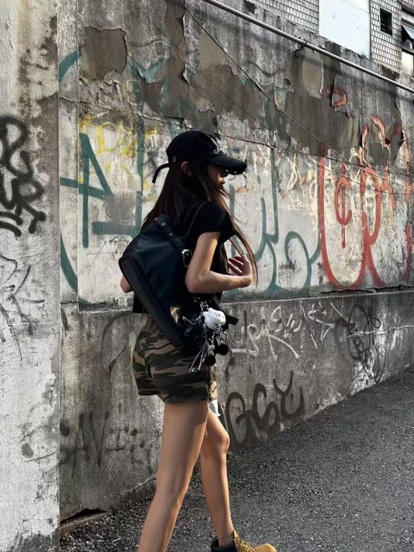Y2K露口袋迷彩短褲 