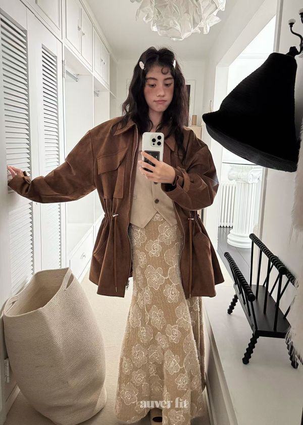 蕾絲花朵刺繡魚尾裙 