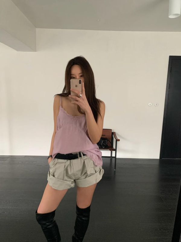 蕾絲圓弧絲綢背心 