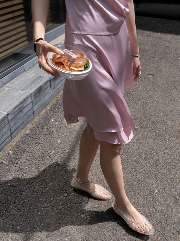 緞面背心/緞面不規則裙 