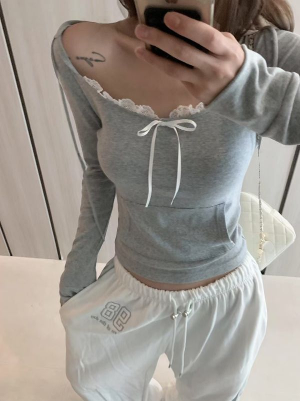 連帽蕾絲綁帶蝴蝶結長袖上衣 