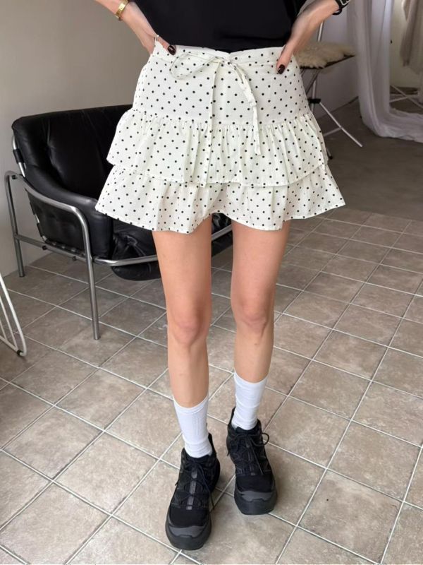 抽繩點點短褲裙 