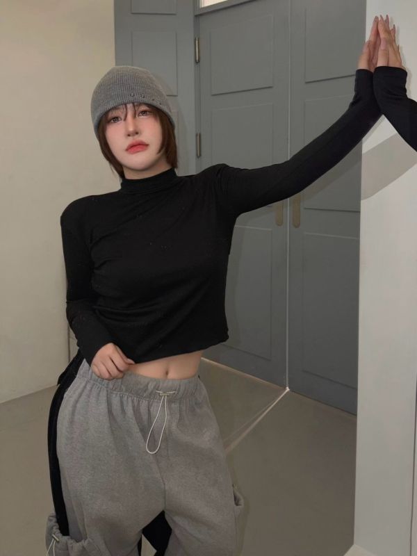 性感露背綁帶微立領上衣 