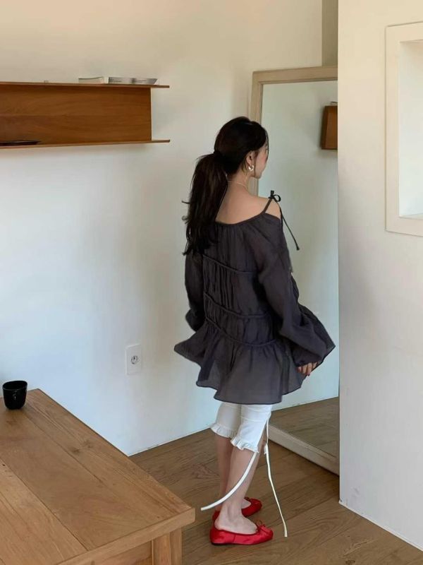 浪漫露肩蛋糕上衣 