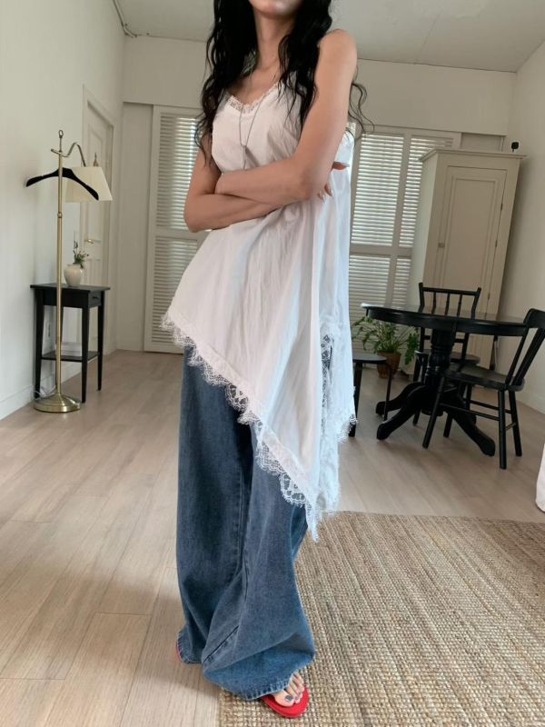 蕾絲拼接下擺不規則洋裝 