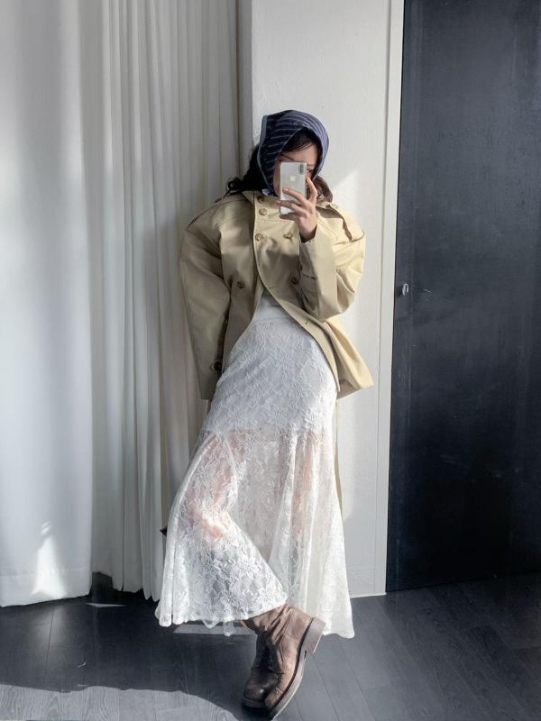 古董蕾絲花透膚魚尾裙 