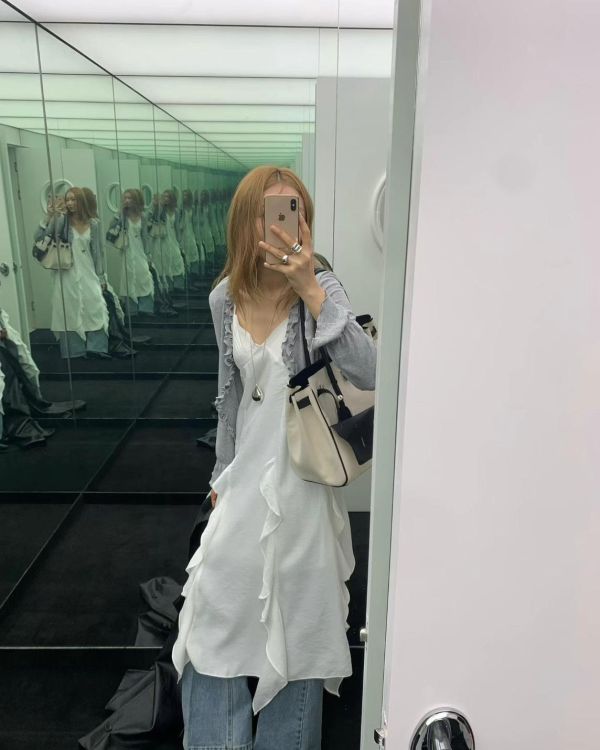 桃心領不規則裙襬細肩洋裝 