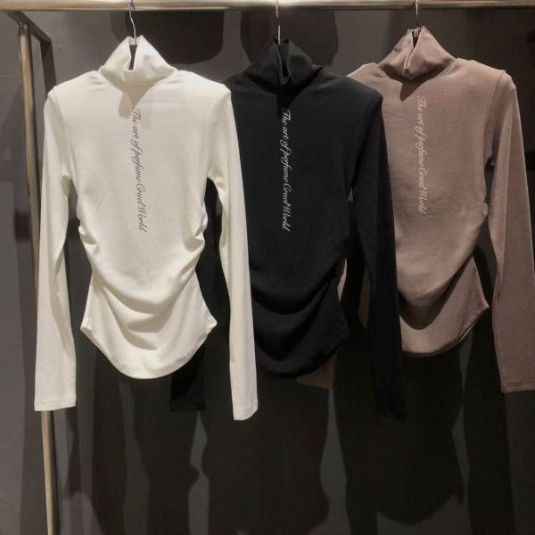 字母高領磨毛顯瘦上衣 