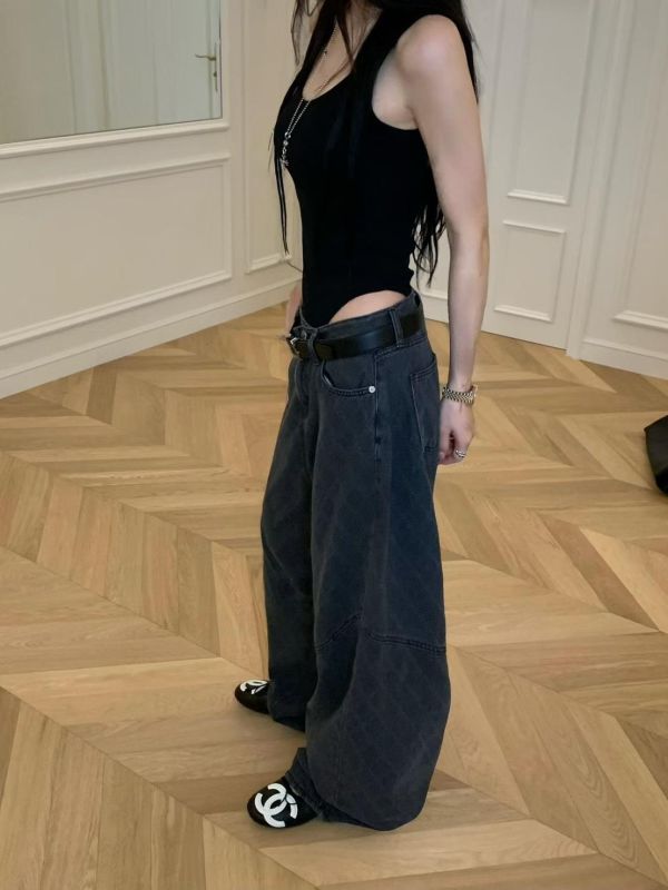 超辣寬肩包屁上衣 