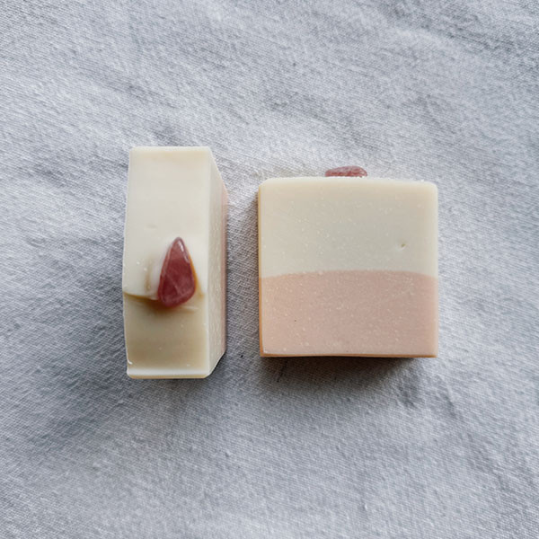 起舞｜杏花 蜂蜜 真正薰衣草 甜橙 花香、手工皂、島女