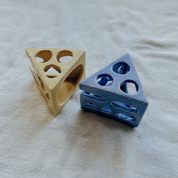 旅人之森三角牙刷架 