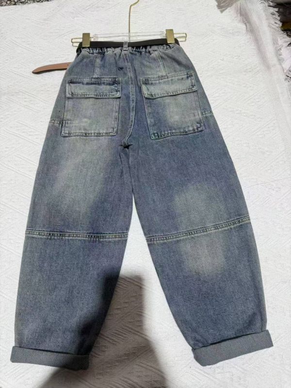 <<115-135>>簡約時尚拼接牛仔褲 