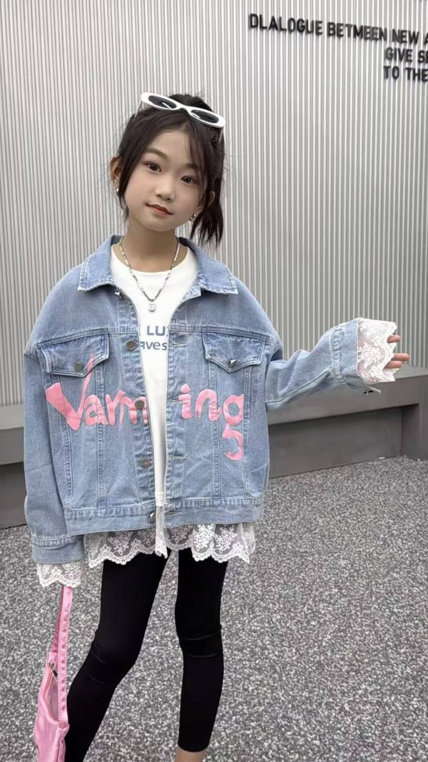 <<110-150>>甜心美式塗鴉牛仔外套 